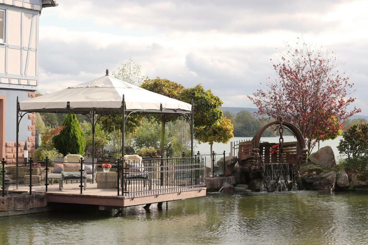 Seehotel Niedernberg - Das Dorf Am See المظهر الخارجي الصورة
