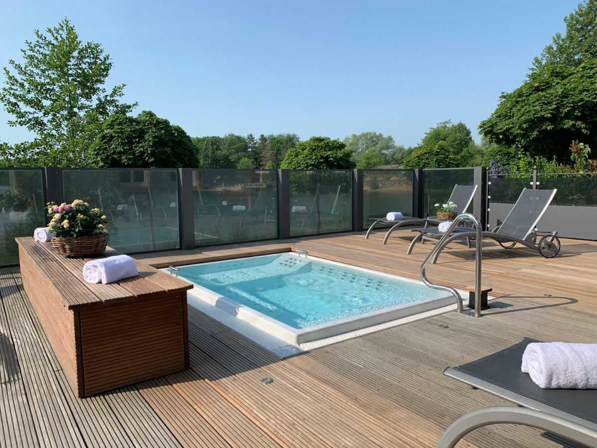 Seehotel Niedernberg - Das Dorf Am See المظهر الخارجي الصورة