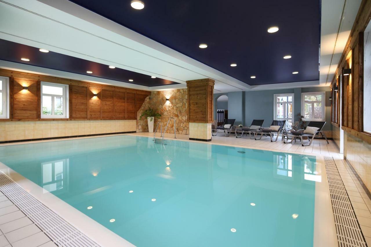 Seehotel Niedernberg - Das Dorf Am See المظهر الخارجي الصورة